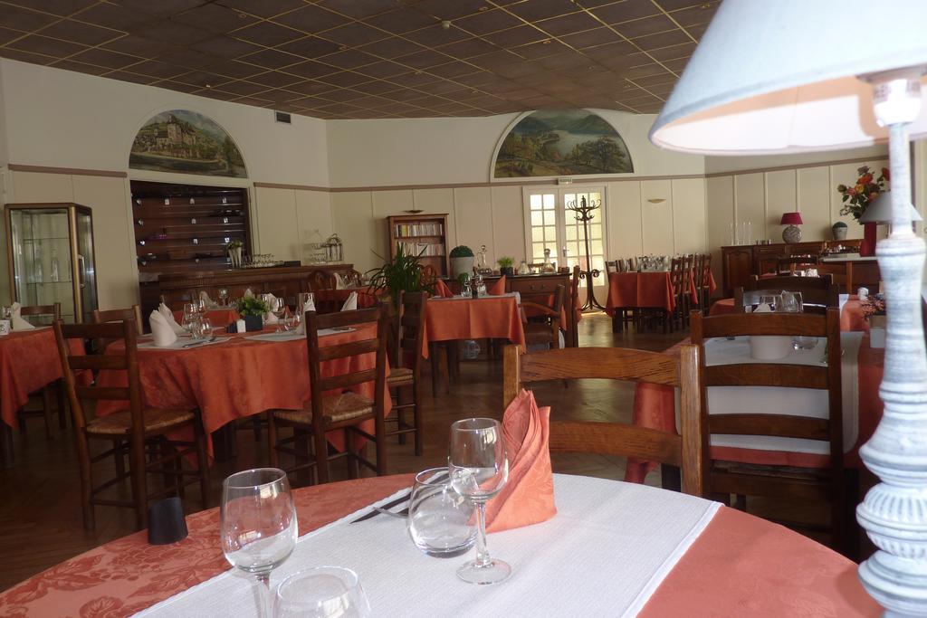 Hôtel du Lion d'Or Entraygues-sur-Truyère Quarto foto